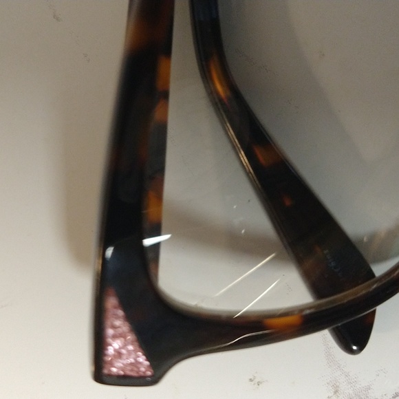 Cosmopolitan Frames - Picture 3 of 9